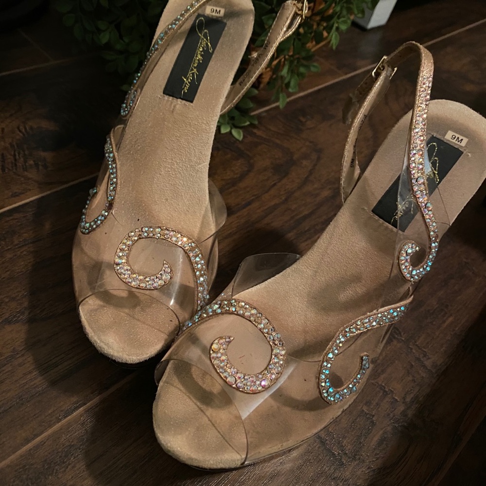 Jonathan Kayne Heels